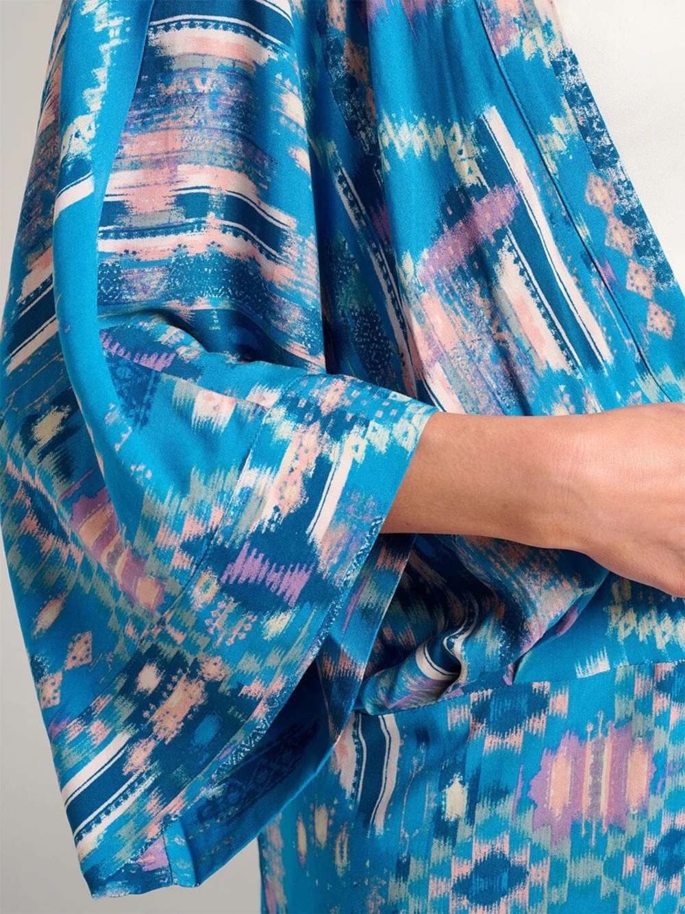 Blue Floral Kimono | Summer Vacation Cover-Up Robe - Picture 4 of 5